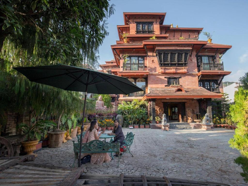 Heritage Hotel Suites And Spa Pokhara Exterior foto